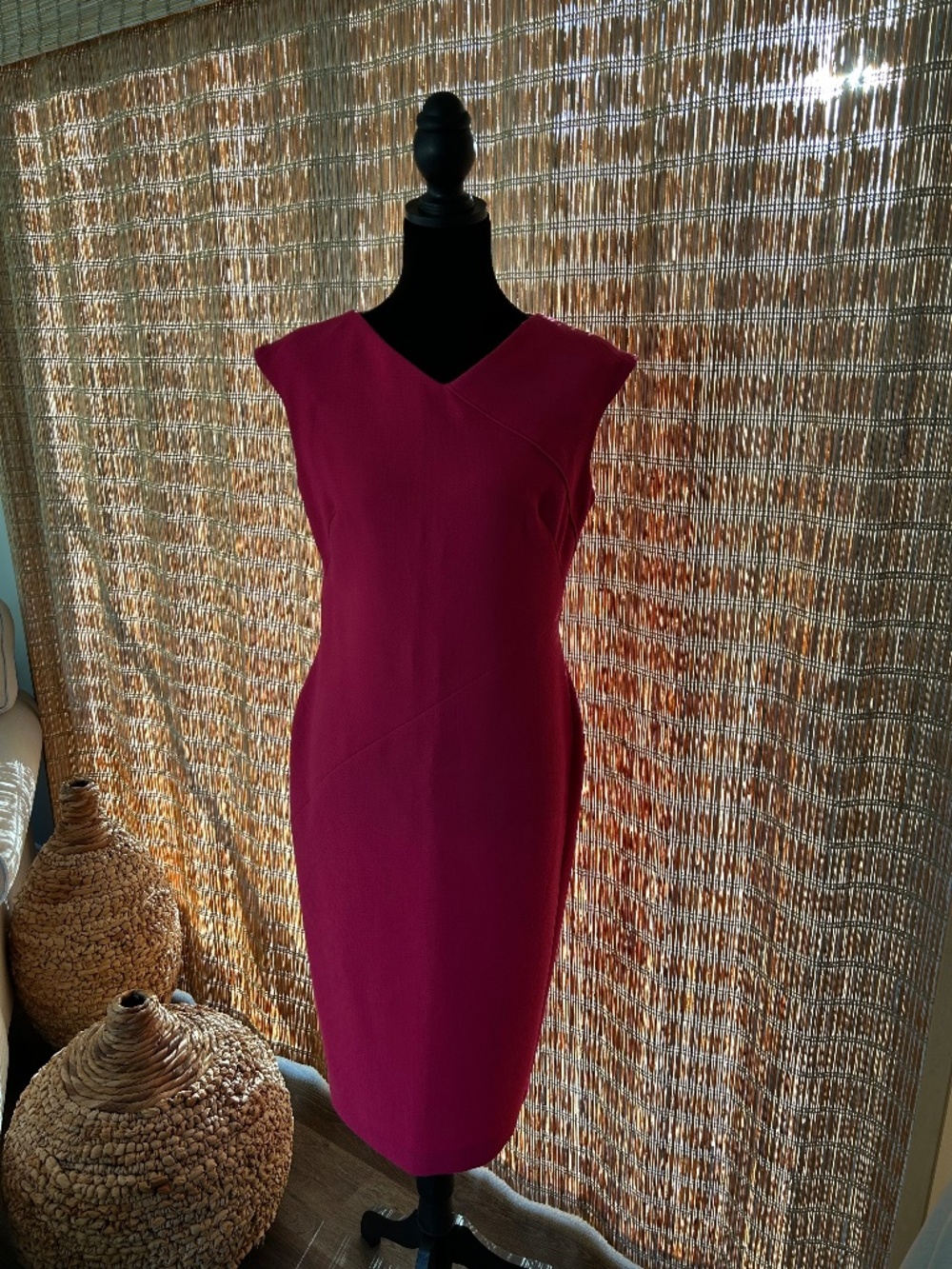Ladies Jones New York sleeveless dress Size 6